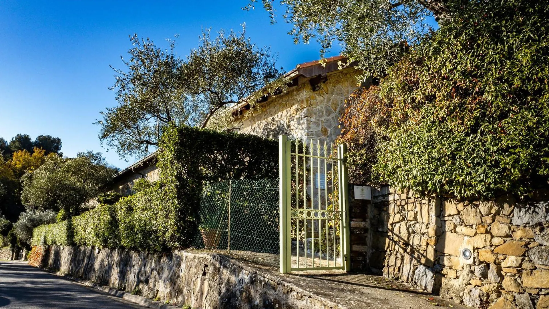 Terre Bianche Appartamenti Dolceacqua Itálie